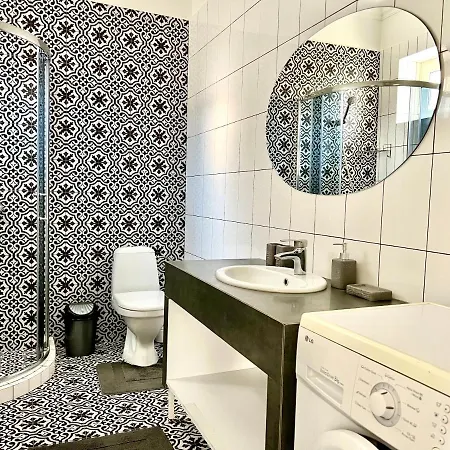 Apartment авіа