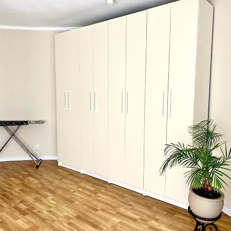 авіа Apartment