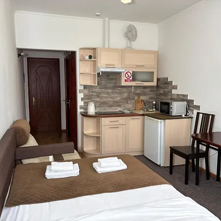 Apartment авіа