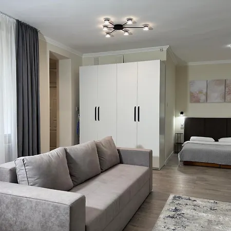 авіа Apartment *